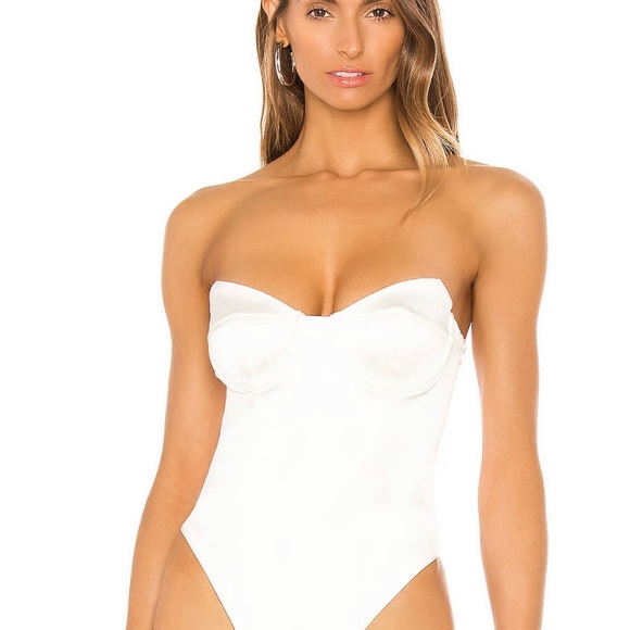 Revolve h:ours Tabitha Bodysuit in White - Picture 4 of 8